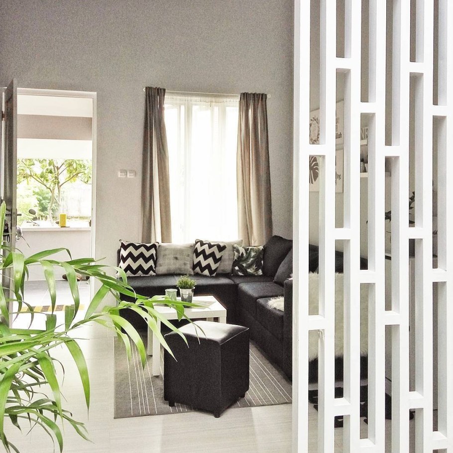 Деревянные рейки в интерьере гостиной