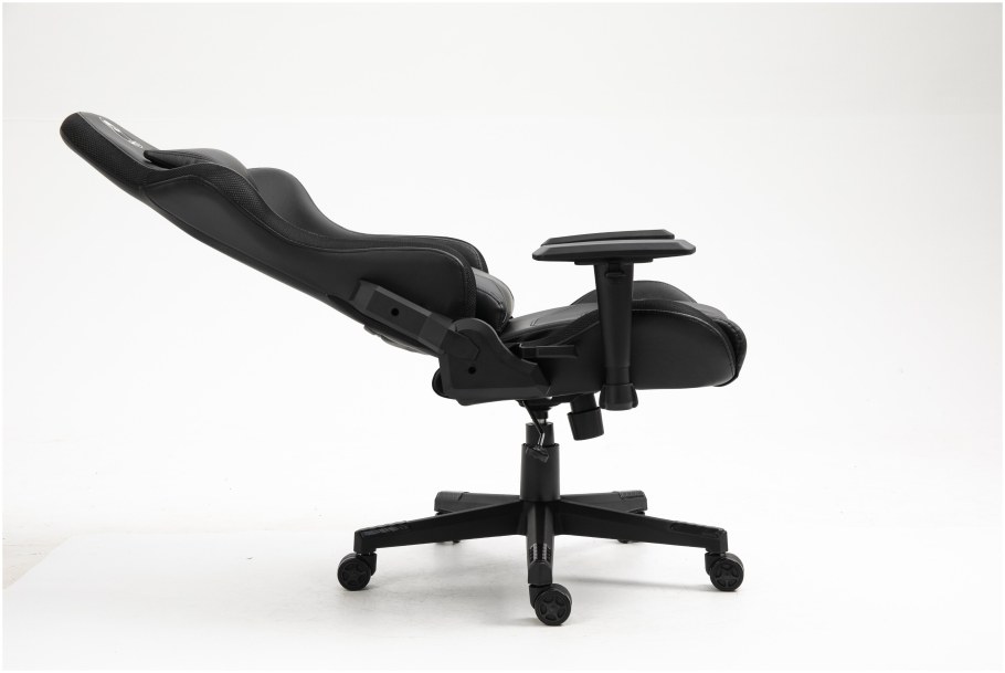 Кресло рейсер