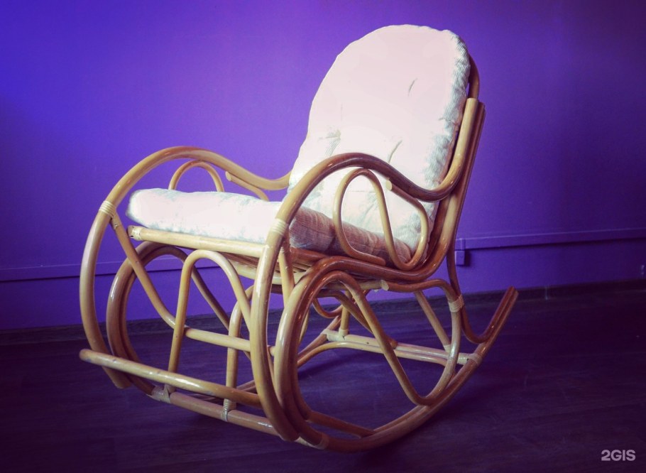 Кресло-качалка с ротанговым плетением. Восточная Европа. 1930-Е гг.