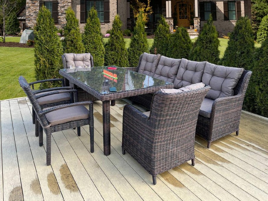 Диван в беседку