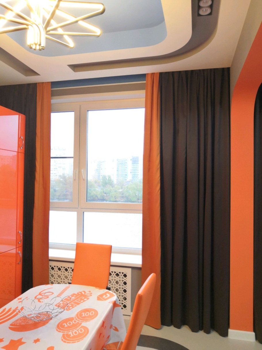 Серо оранжевые шторы