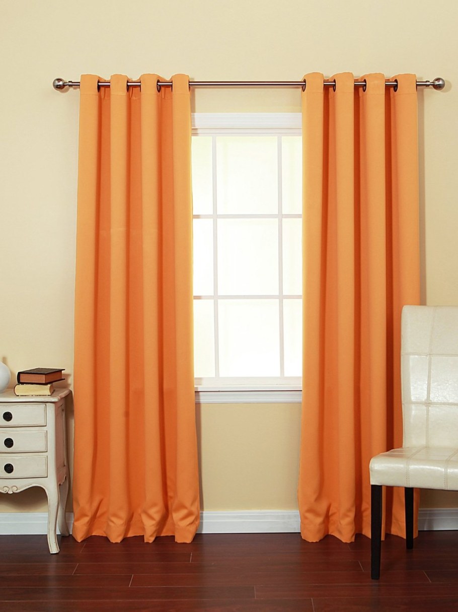 Оранжевые шторы