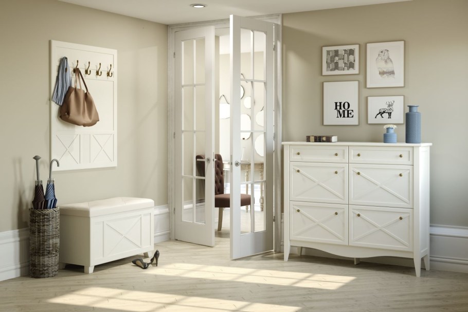 Прихожая Анри Ангстрем