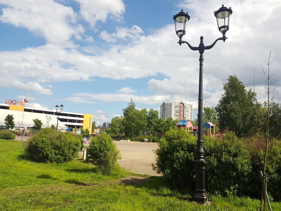 Парк Малиновка фонари