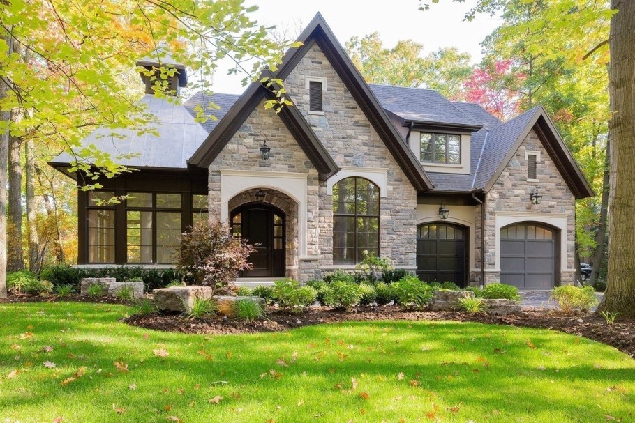 Каменный дом Загородний