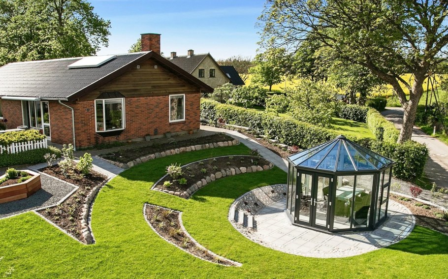 Разноуровневый дачный участок