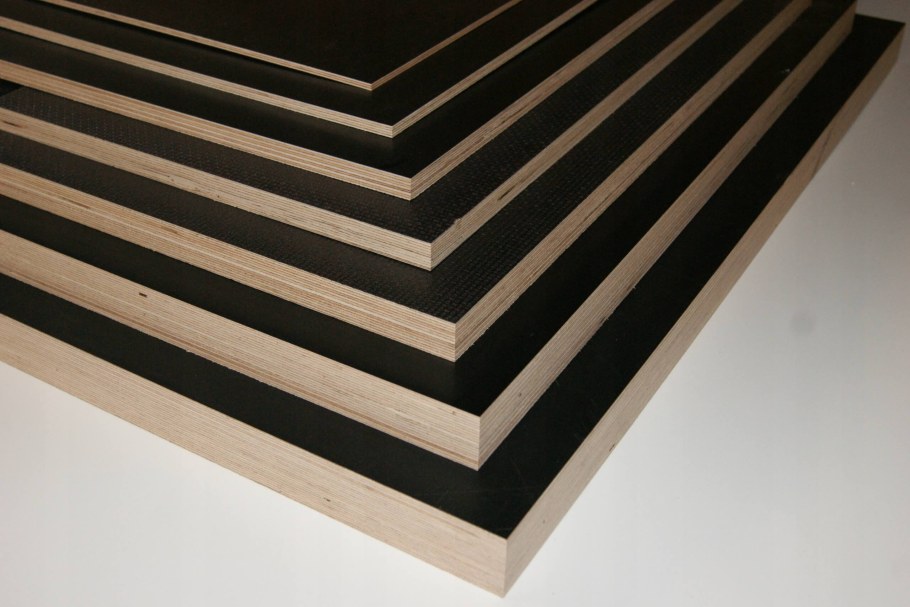 Фанера ламинированная 2440х1220х18мм