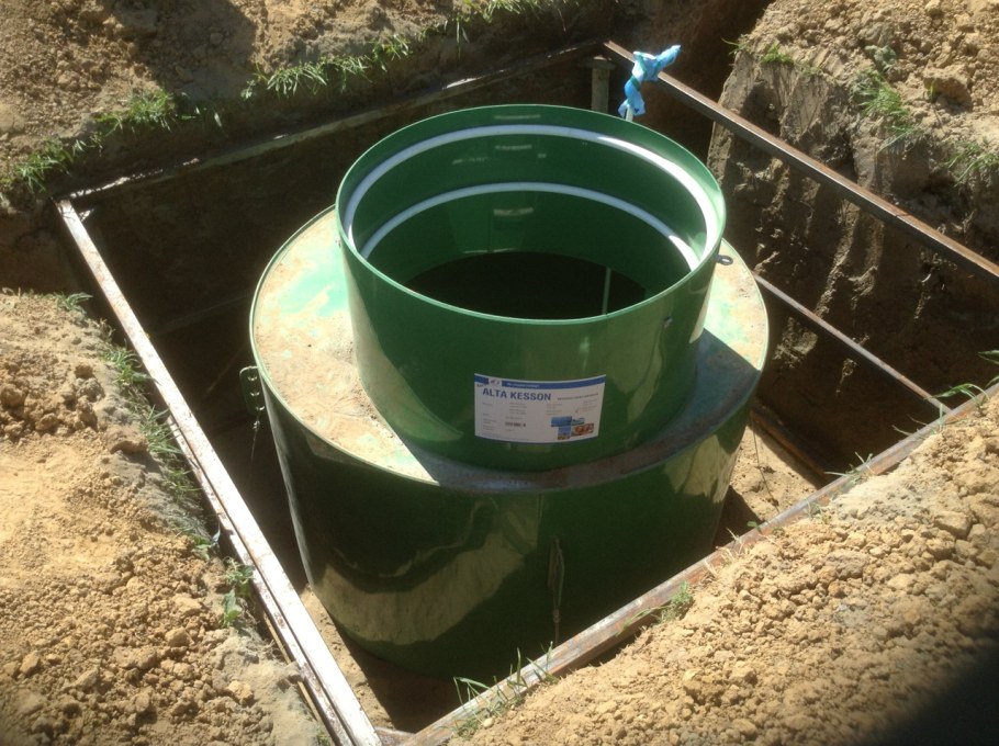 Кессон стеклопластиковый 5 кубов