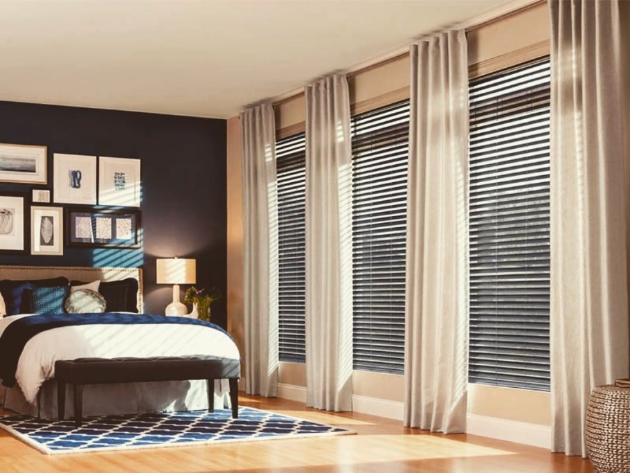 Жалюзи в спальню