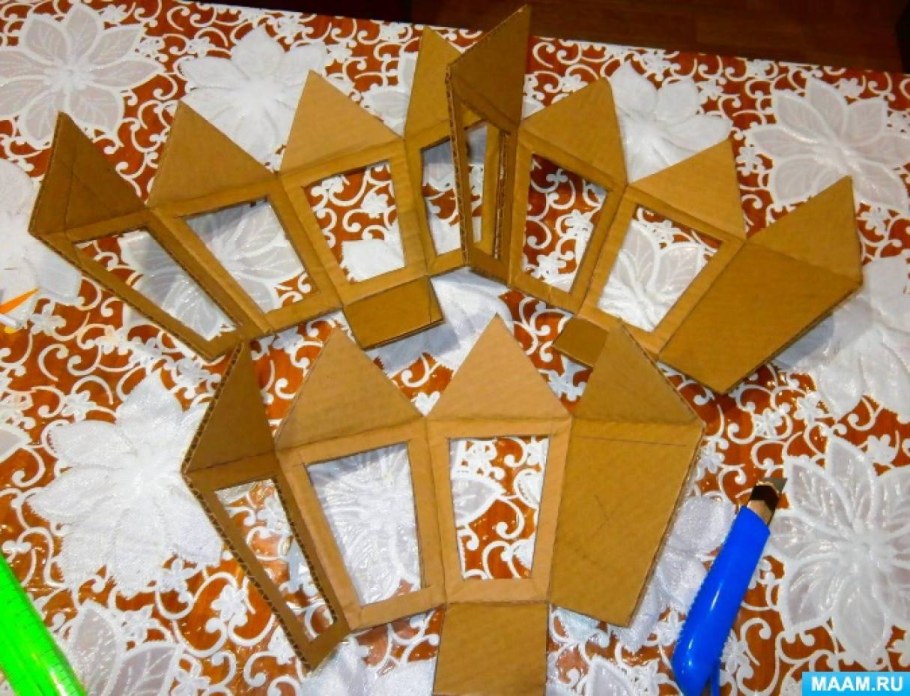 Трафарет фонарика