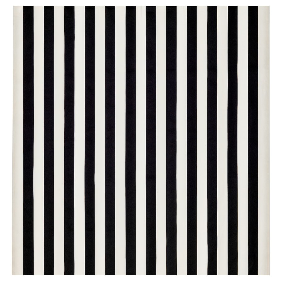 Черно белые полоски