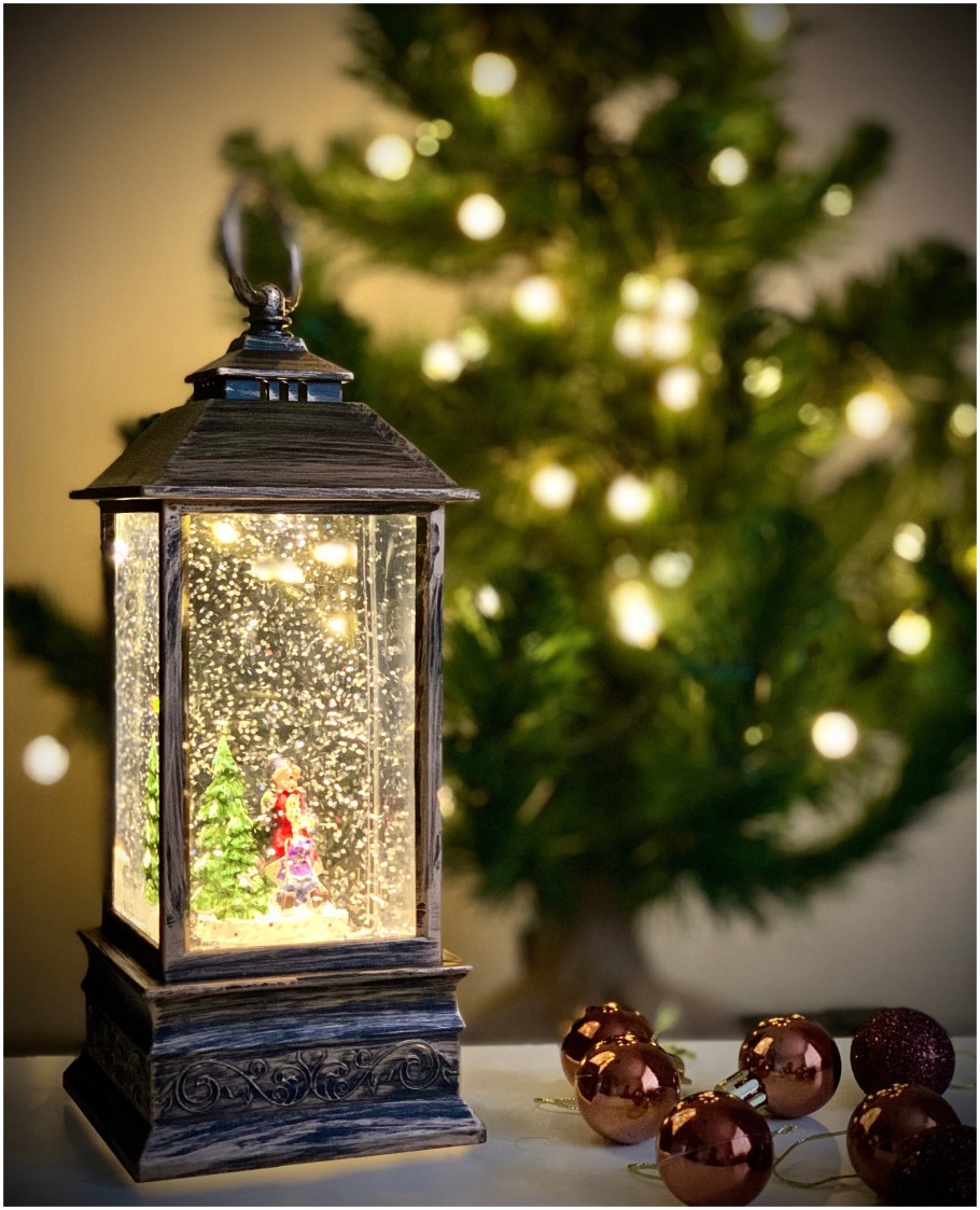 Фонарь новогодний