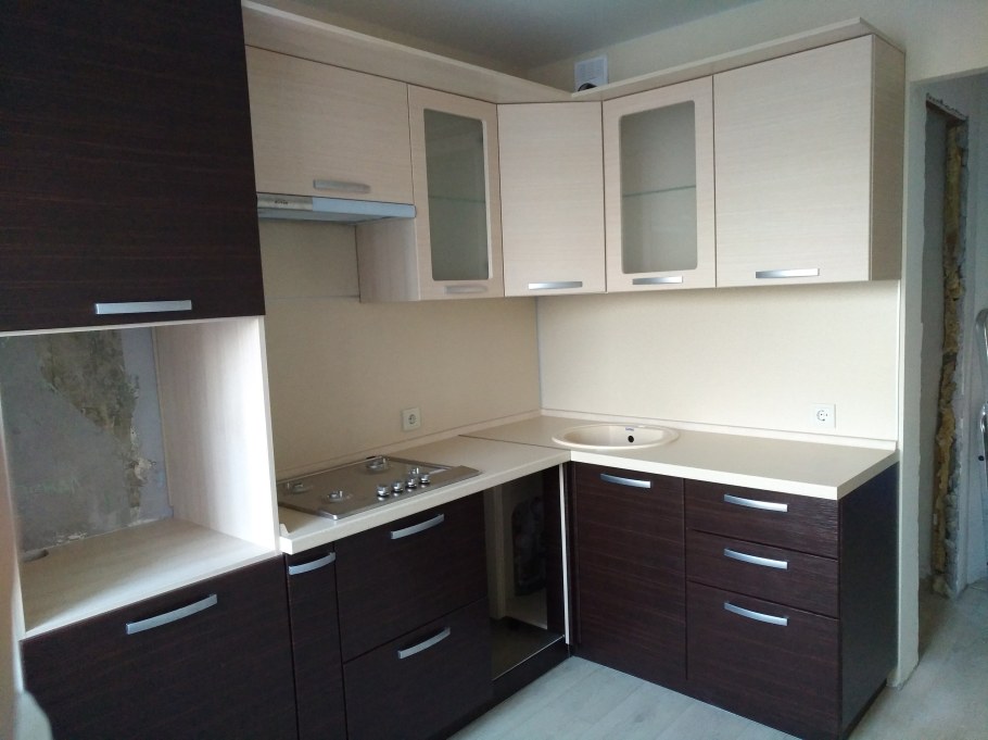 Кухни цвета венге без фрезеровки