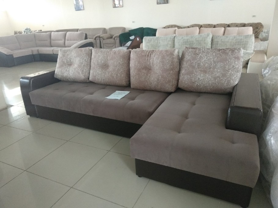 Диван Остин Дисави