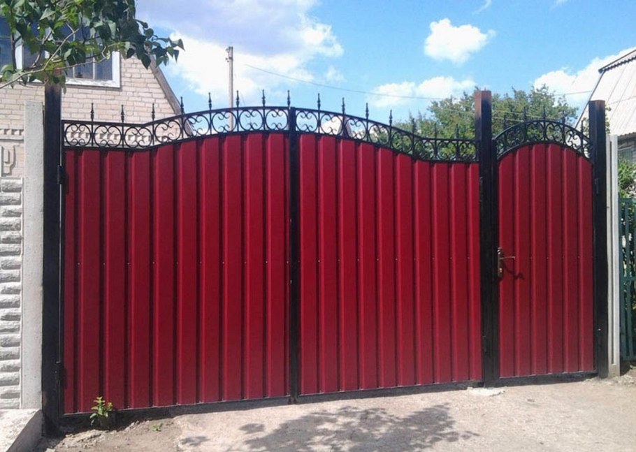 Ворота профлист RAL 3005