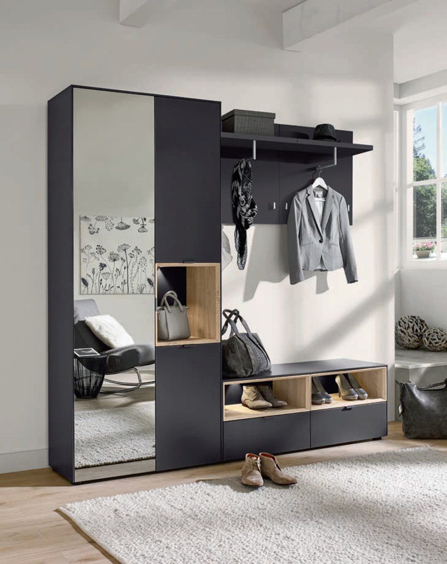 Прихожая в цвете графит