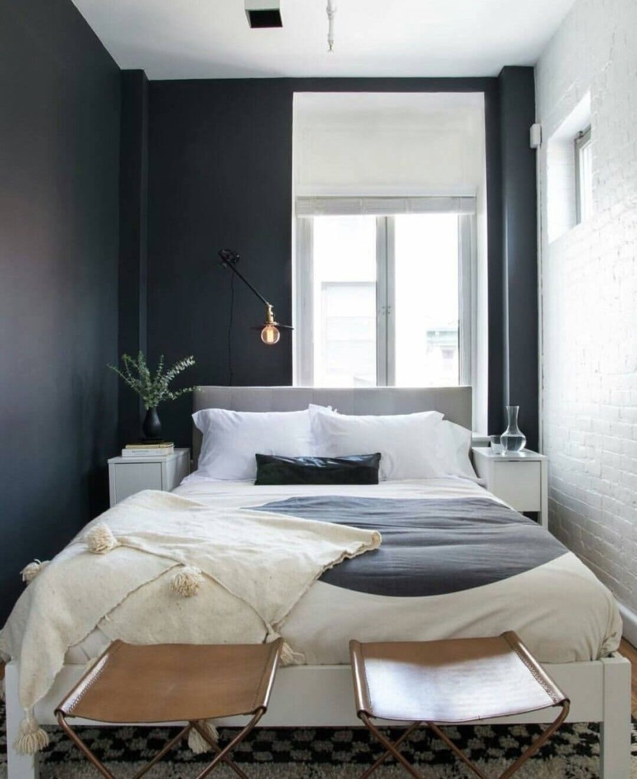 Узкая спальня