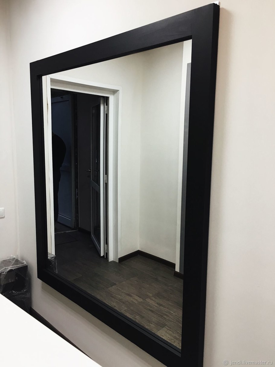 Зеркало 160х60 в черном тонком багете