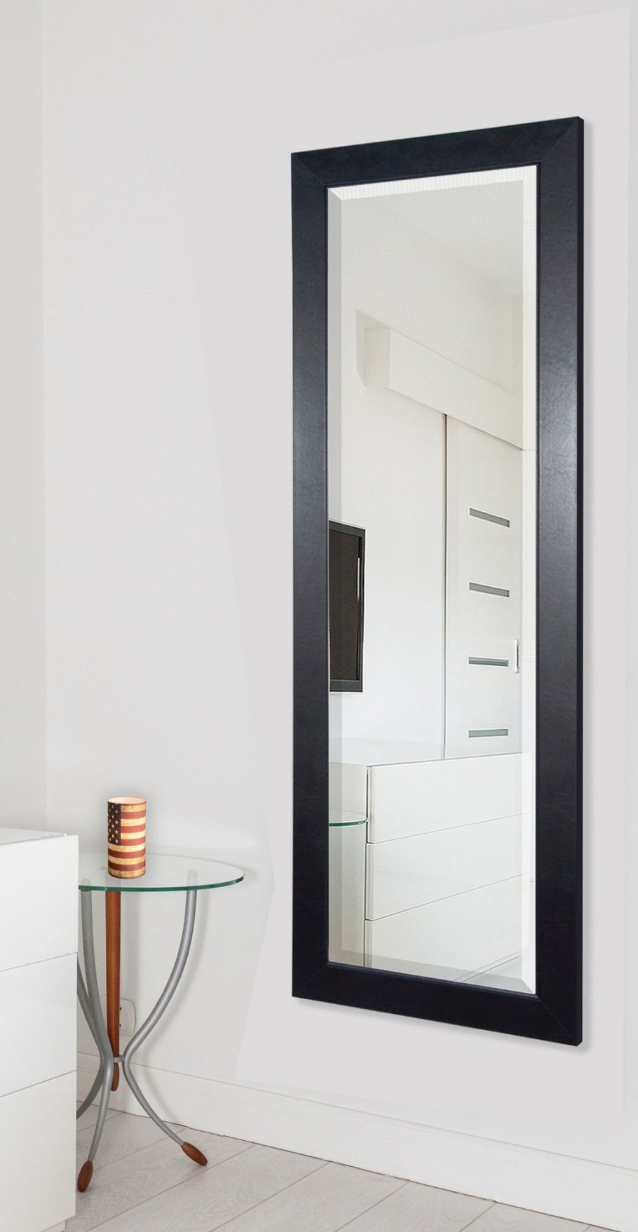 Зеркало в прихожую настенное в раме