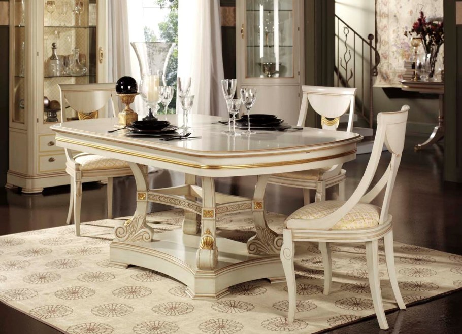 Стол Vicent Montoro