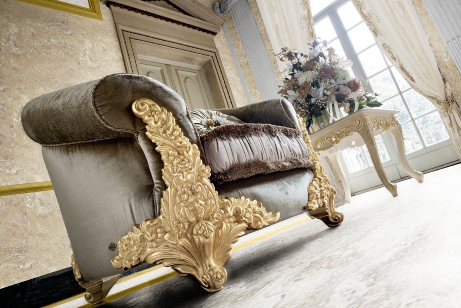 Диван Madame de Rosa)