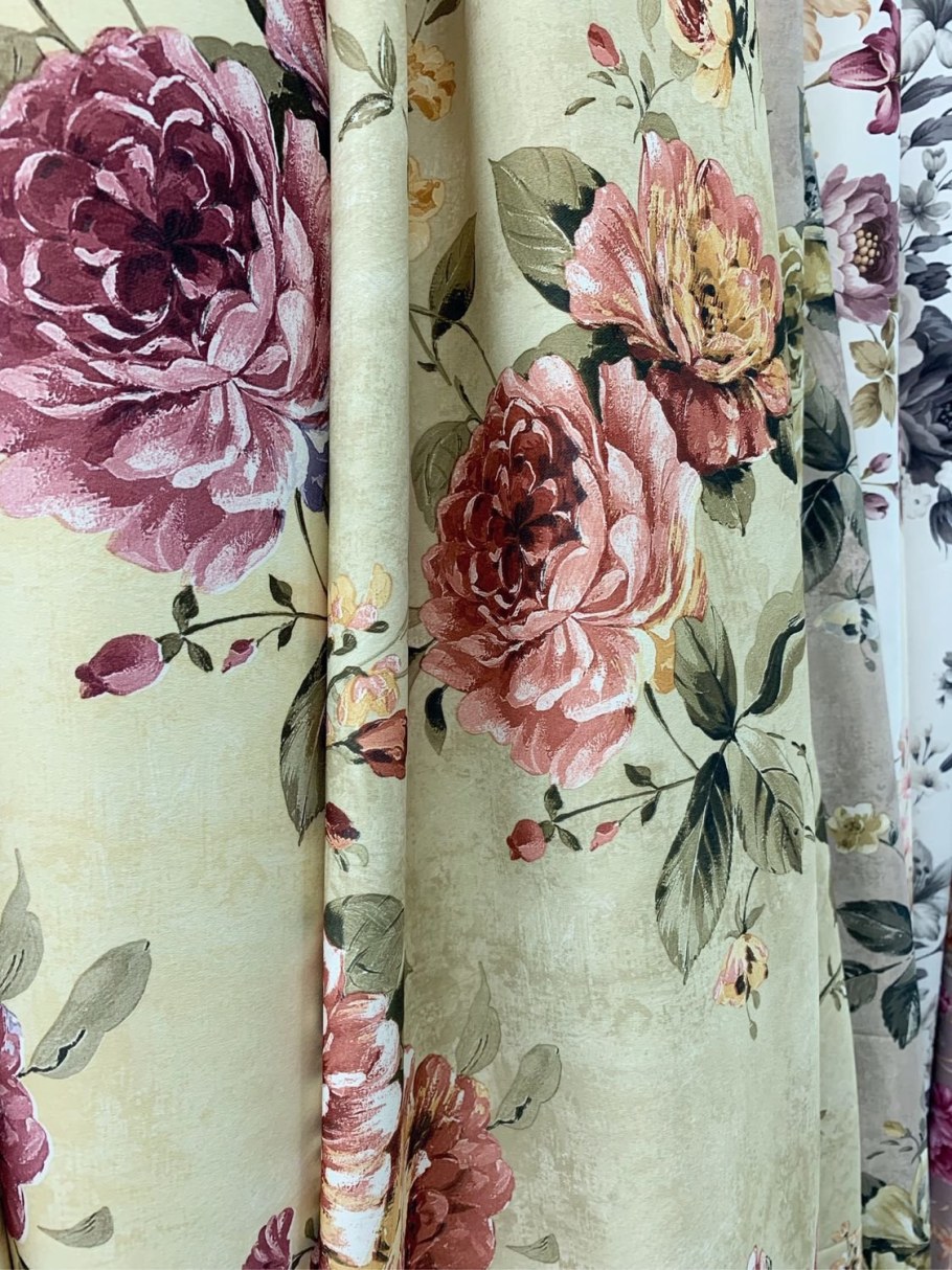 Шторы с крупными цветами