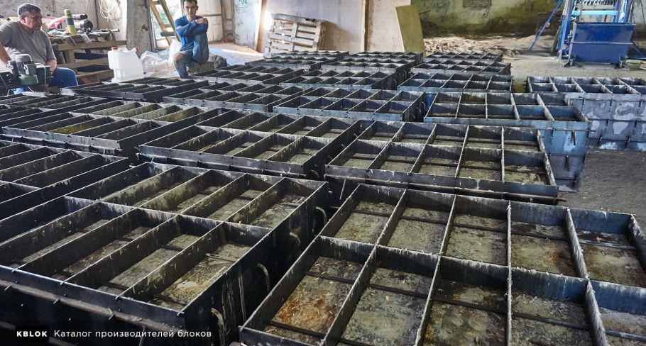 Формы для арболитовых блоков ФС 500х300х200