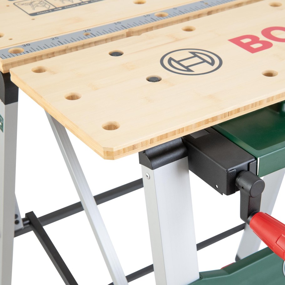 Верстак складной Bosch PWB 600 680x680 мм