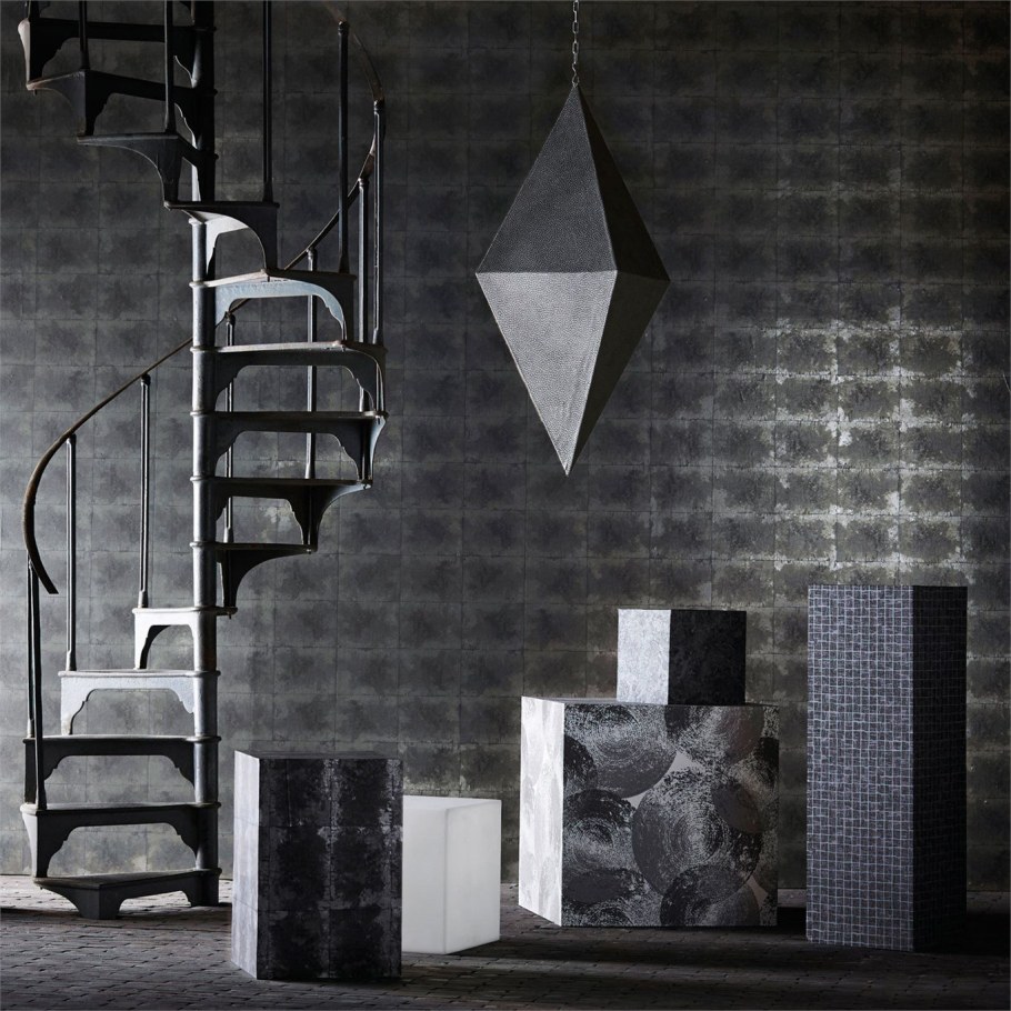 Металлический интерьер