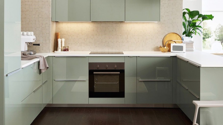 Кухня Калларп икеа в интерьере зеленая