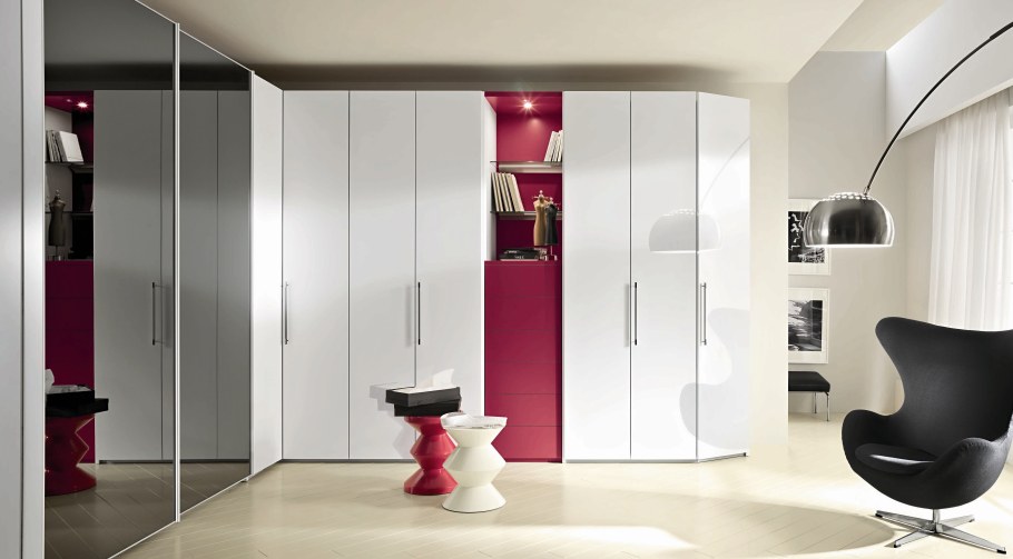 Шкаф в современном стиле