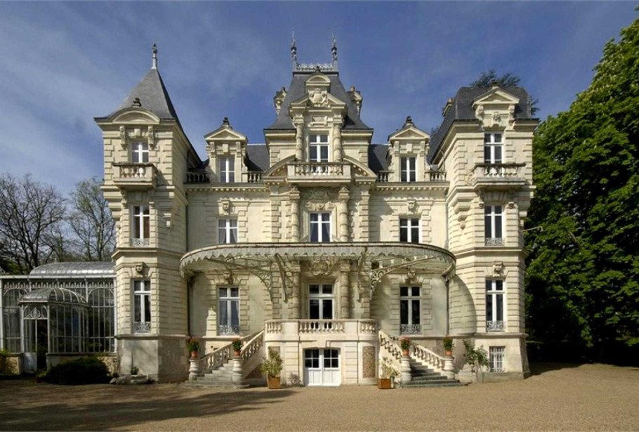 Шато Луара дом