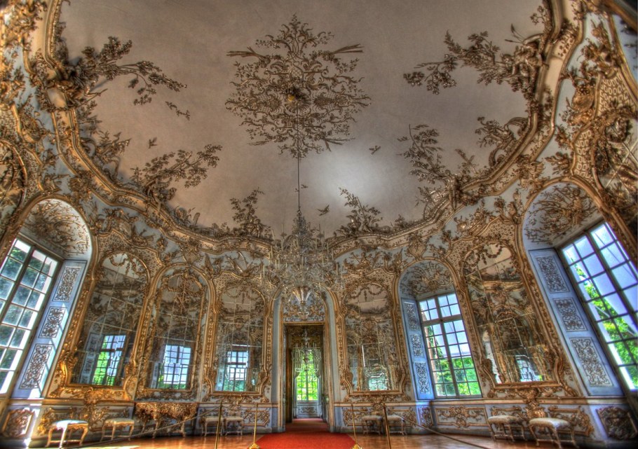 Дворец Амалиенбург (Германия)