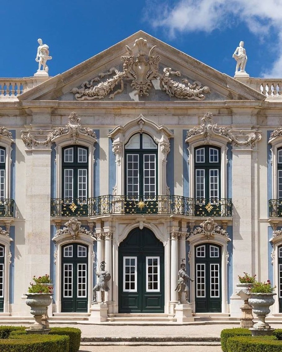 Рококо архитектура Келуш