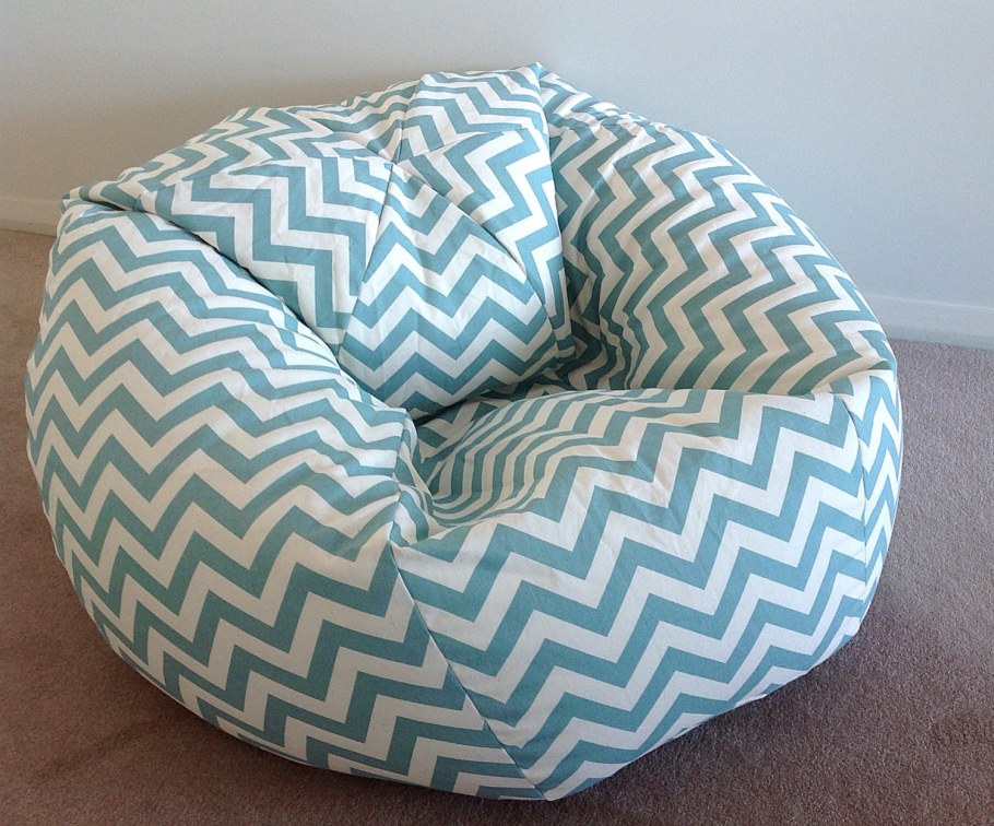 Пуфик из ткани