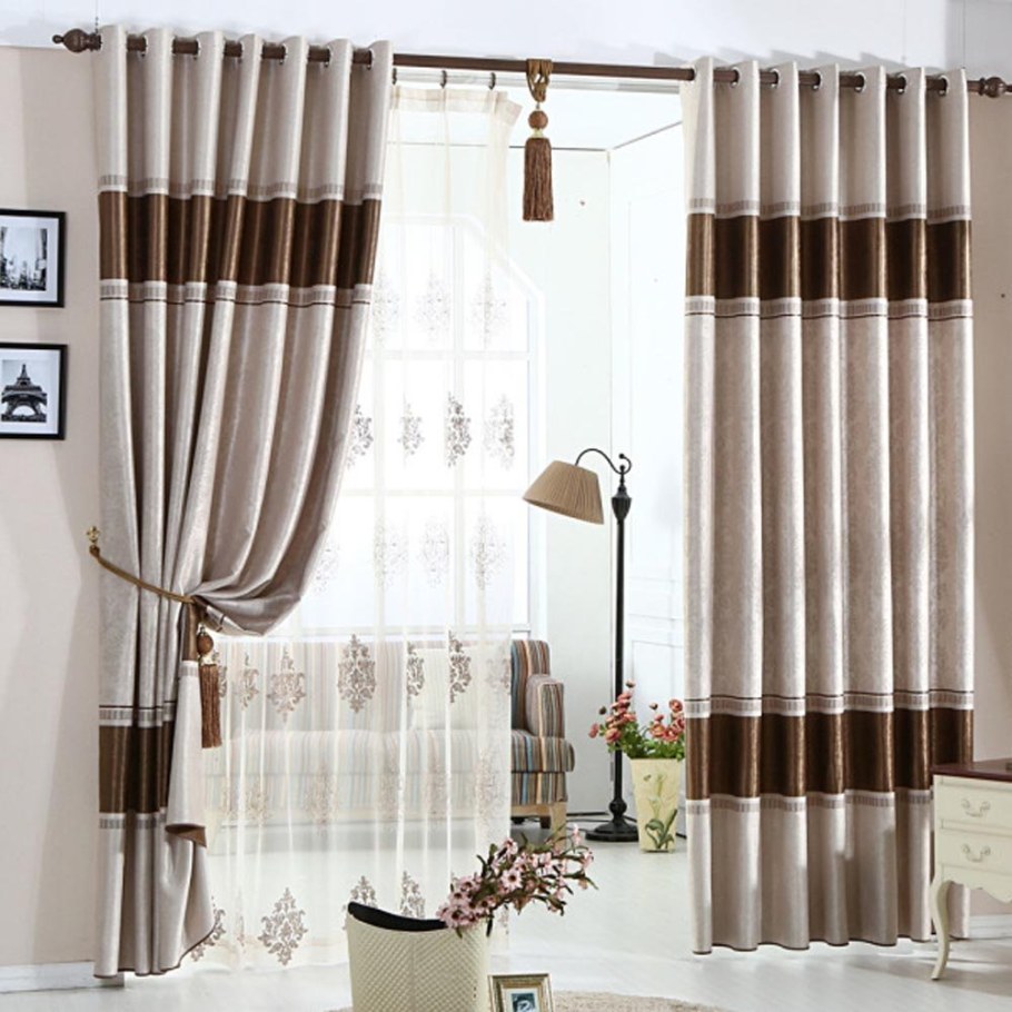 Шторы на люверсах в гостиную