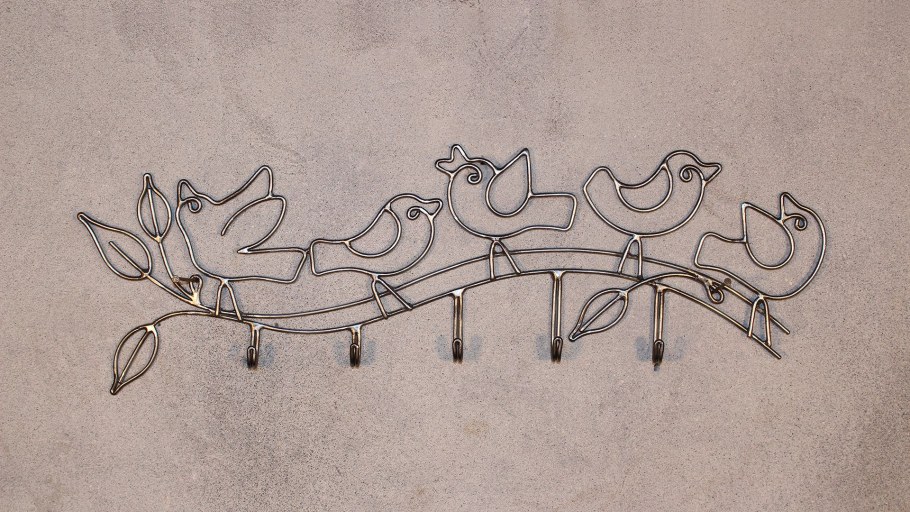 Изделия из проволоки на стену