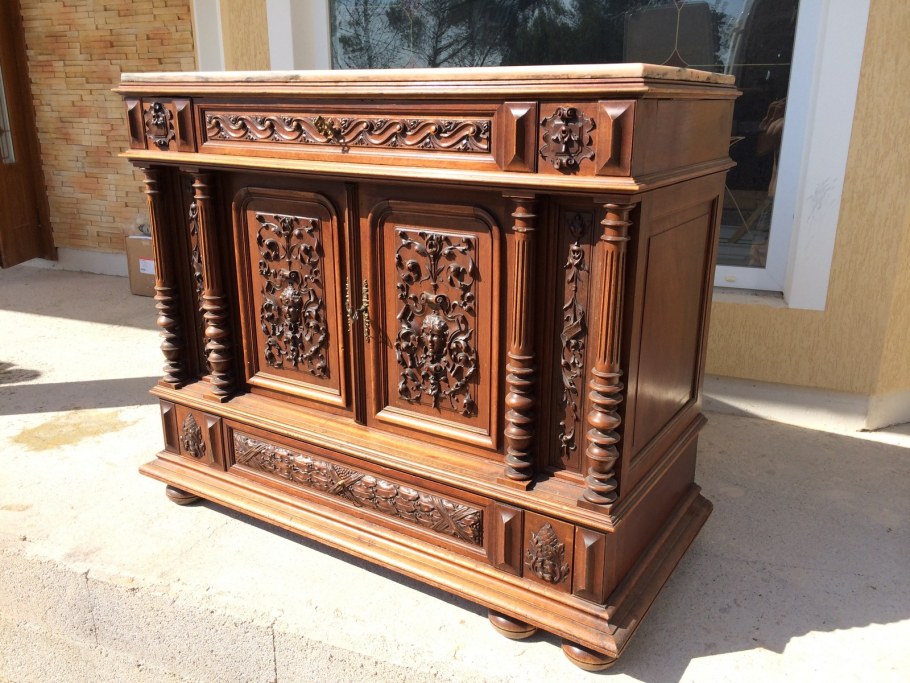 Ренессанс мебель историческая