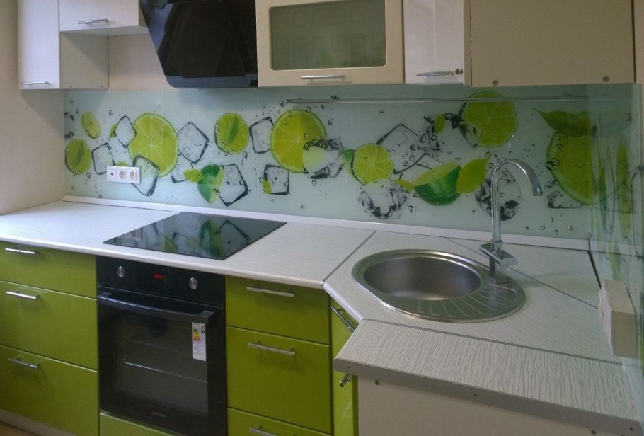 Фартук пластиковый для кухни на стену