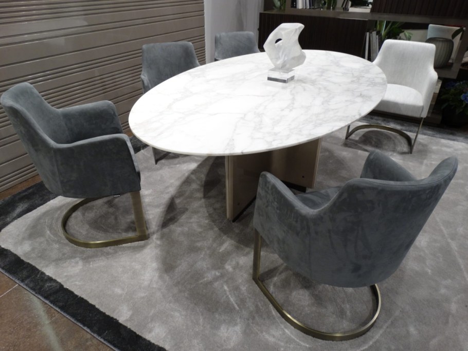 Casamilano Hyatt Ottoman 160