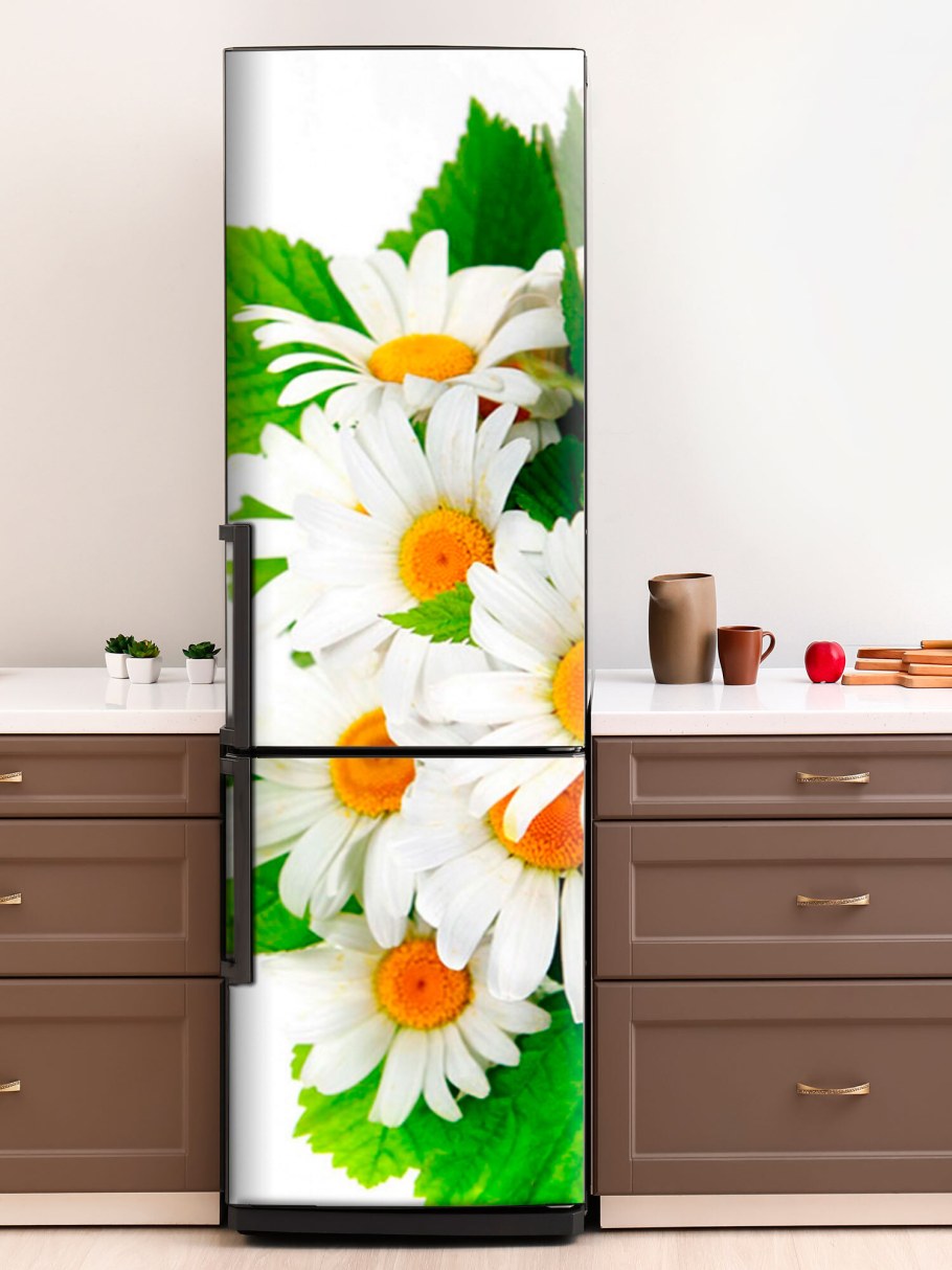 Наклейка на холодильник ромашки