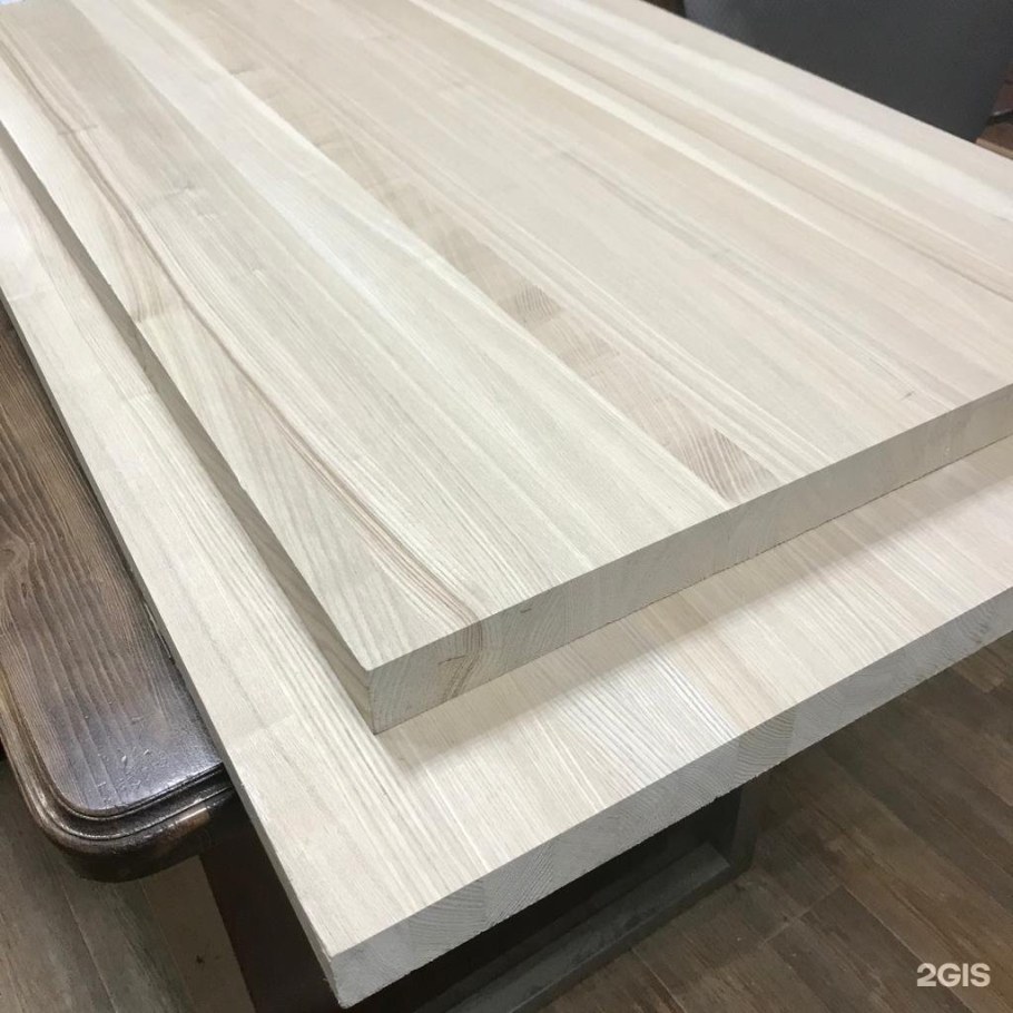 Щит ясень цельноламельный