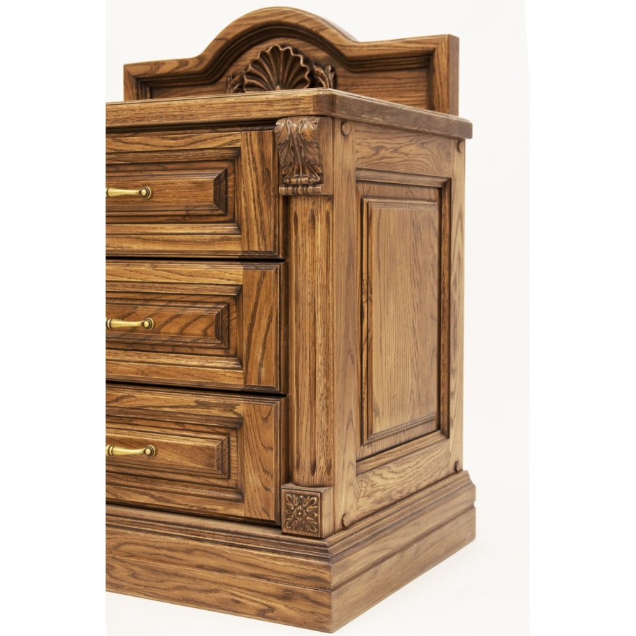 Мебель с элементами дерева