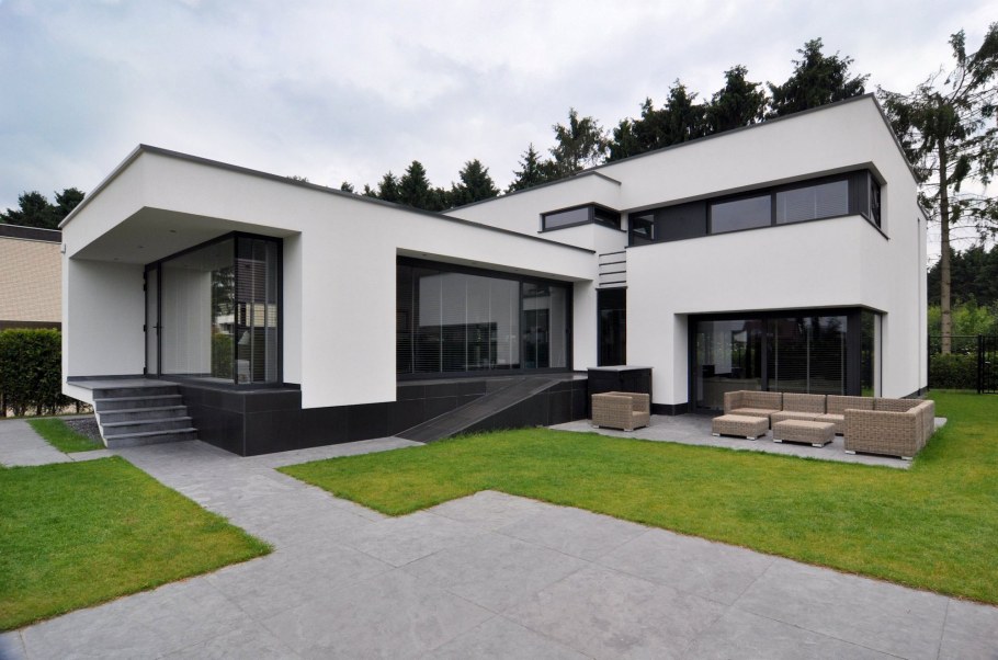 Sanders Modern House Jordache k проект