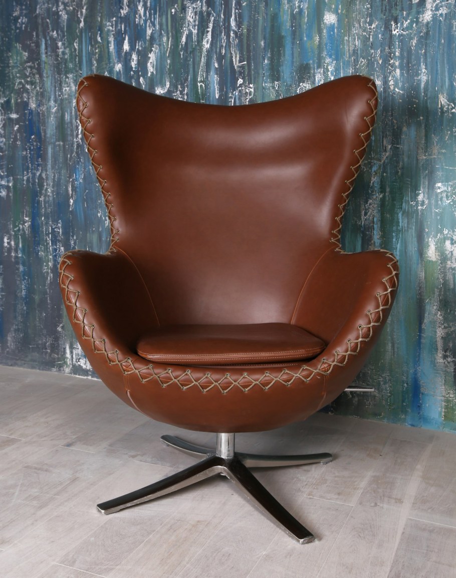Дизайнерские кресла из кожи