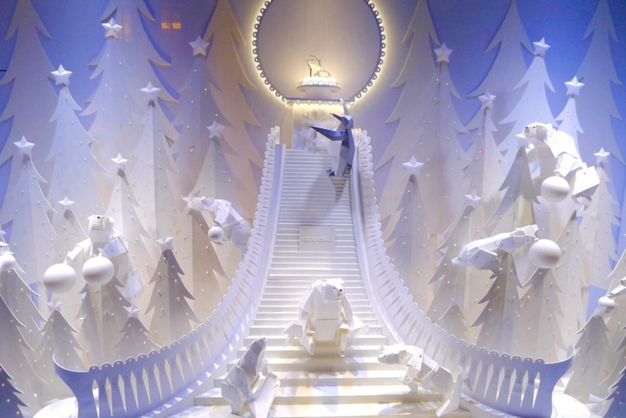 Декорации к спектаклю