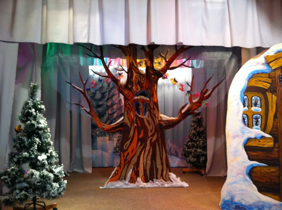 Декорации для кукольного театра