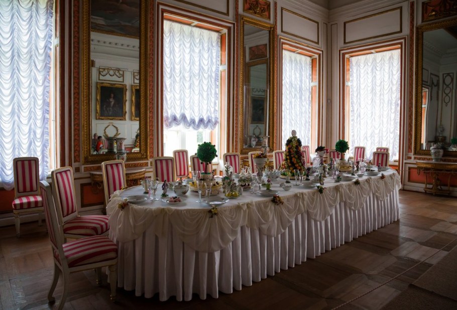 Усадьба Кусково интерьеры столовая