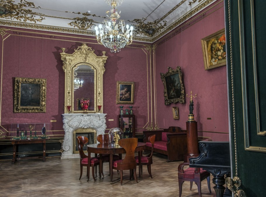 Дворец Шереметьевых в Санкт-Петербурге