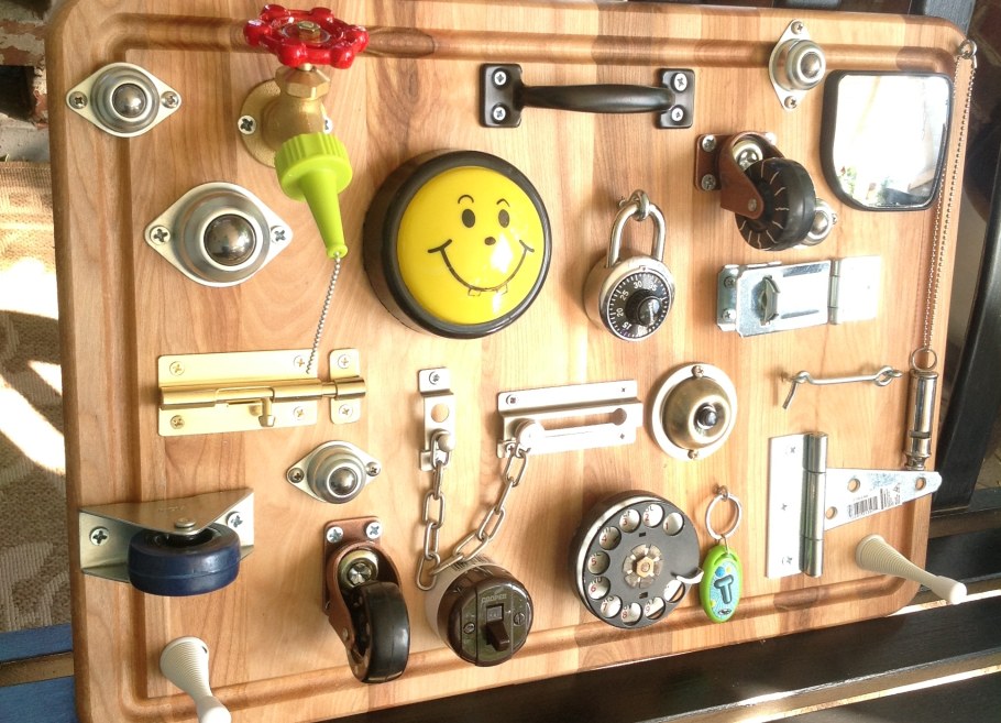 Отделка стен доской